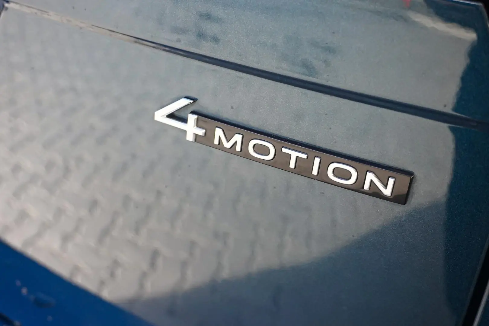 2022 Volkswagen Tiguan Gallery Image 15