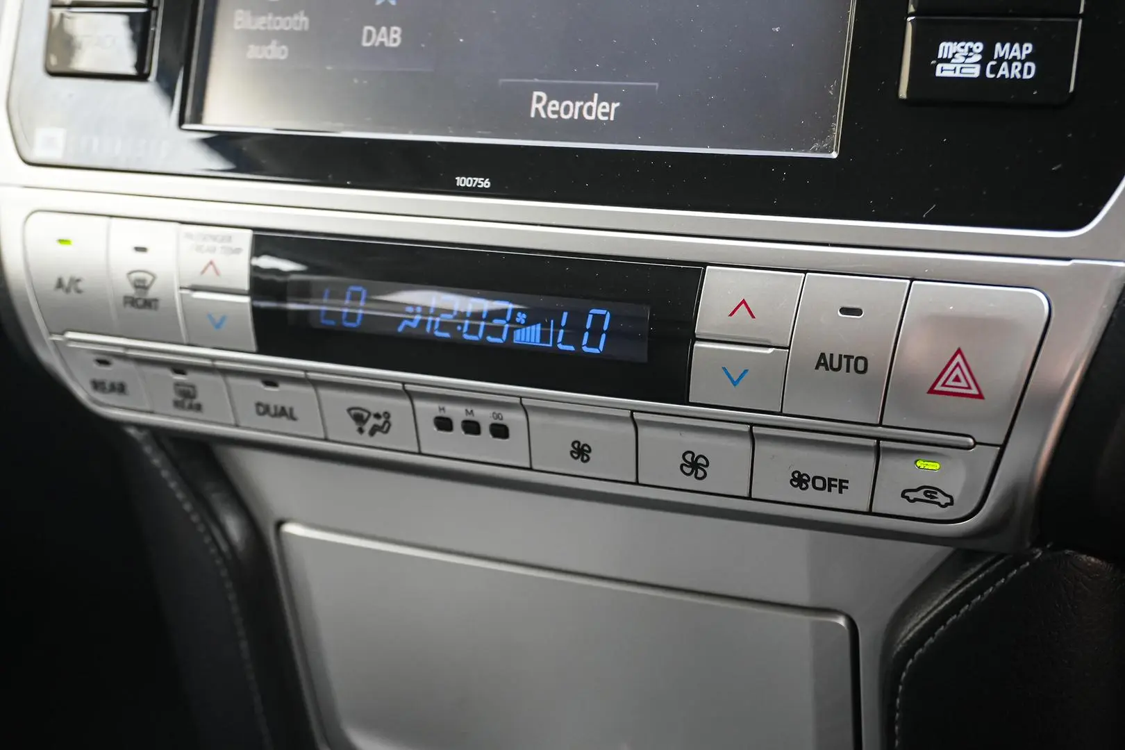 2017 Toyota Landcruiser Prado Gallery Image 22