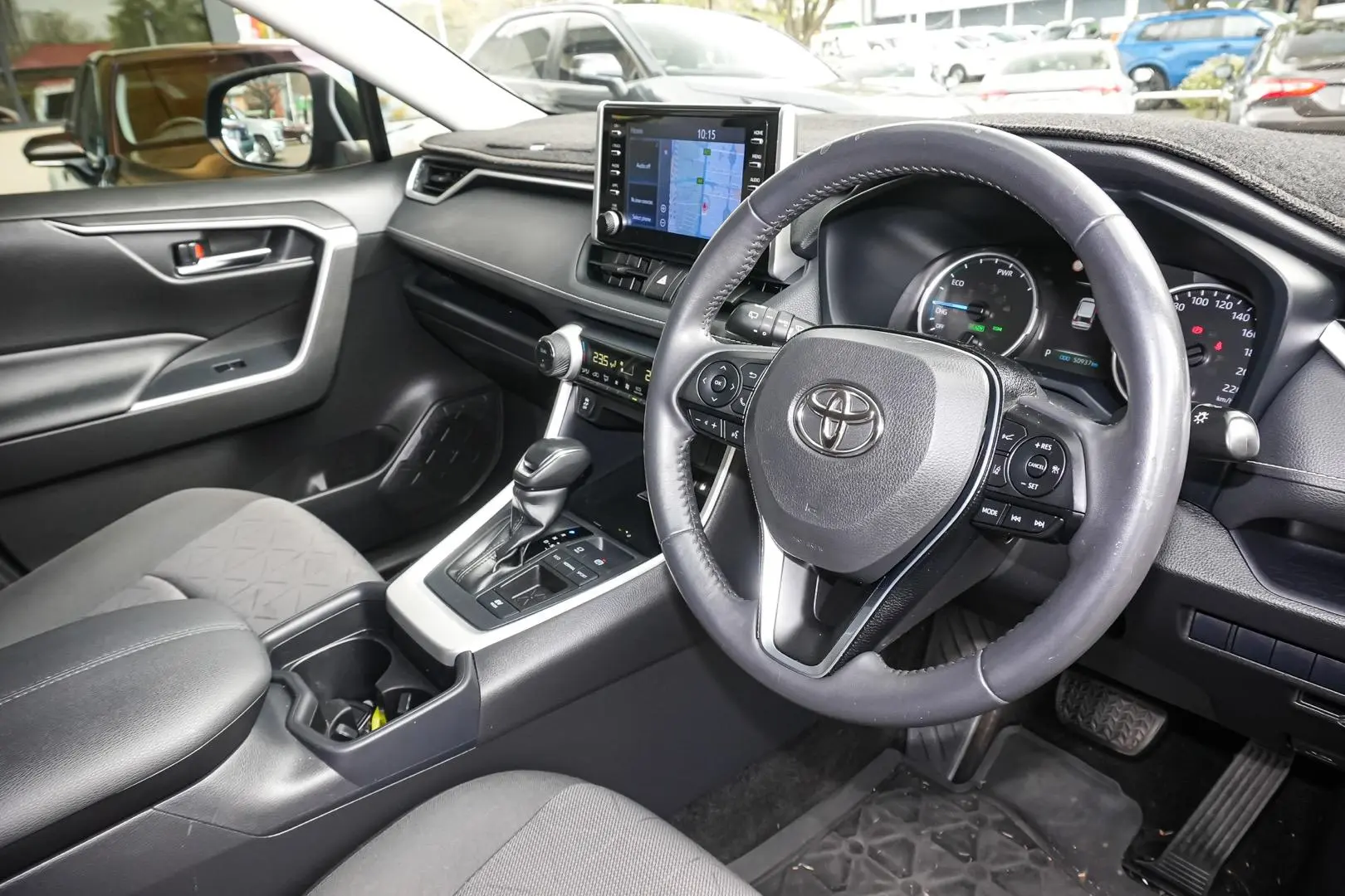 2020 Toyota RAV4 Gallery Image 7