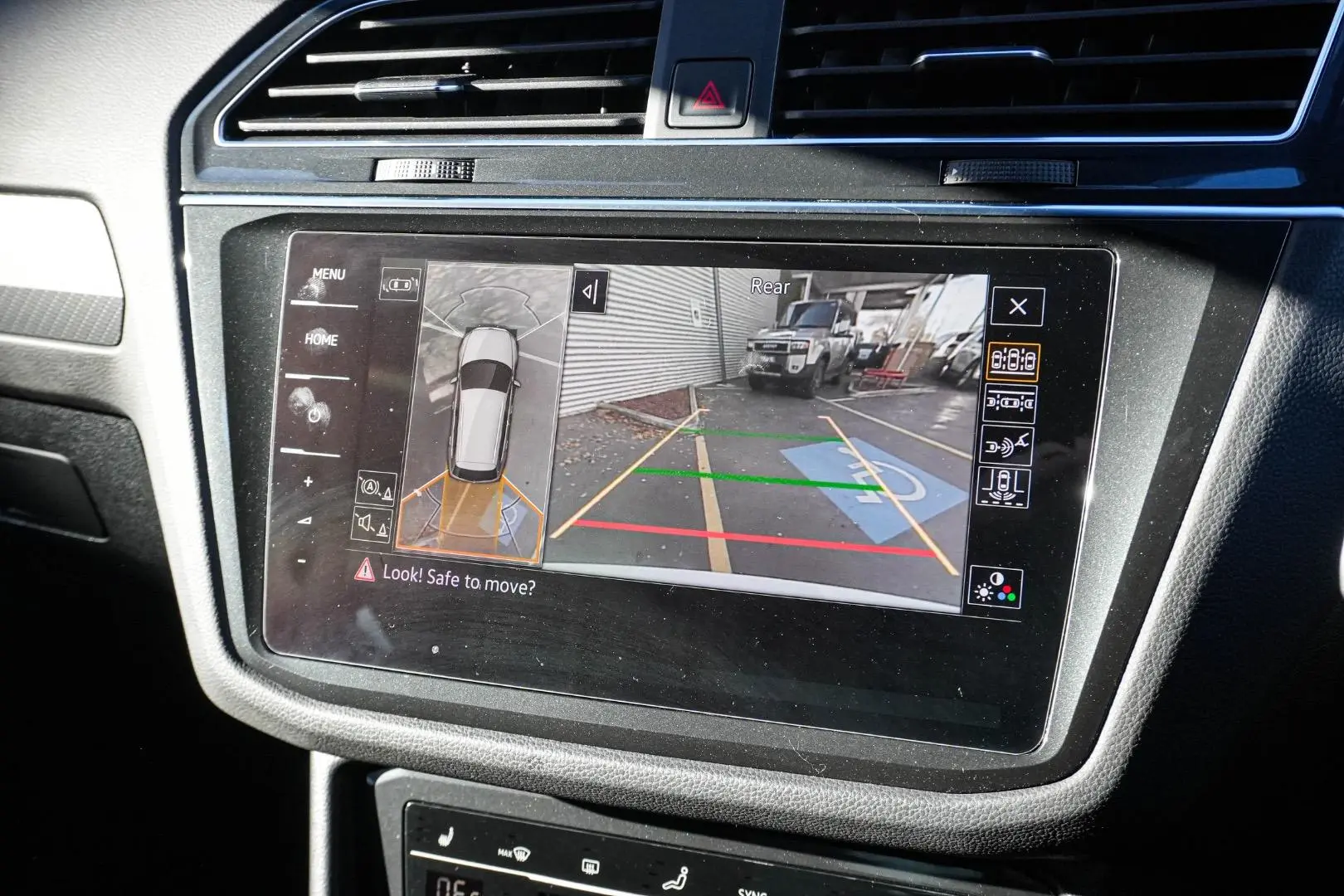 2022 Volkswagen Tiguan Gallery Image 21