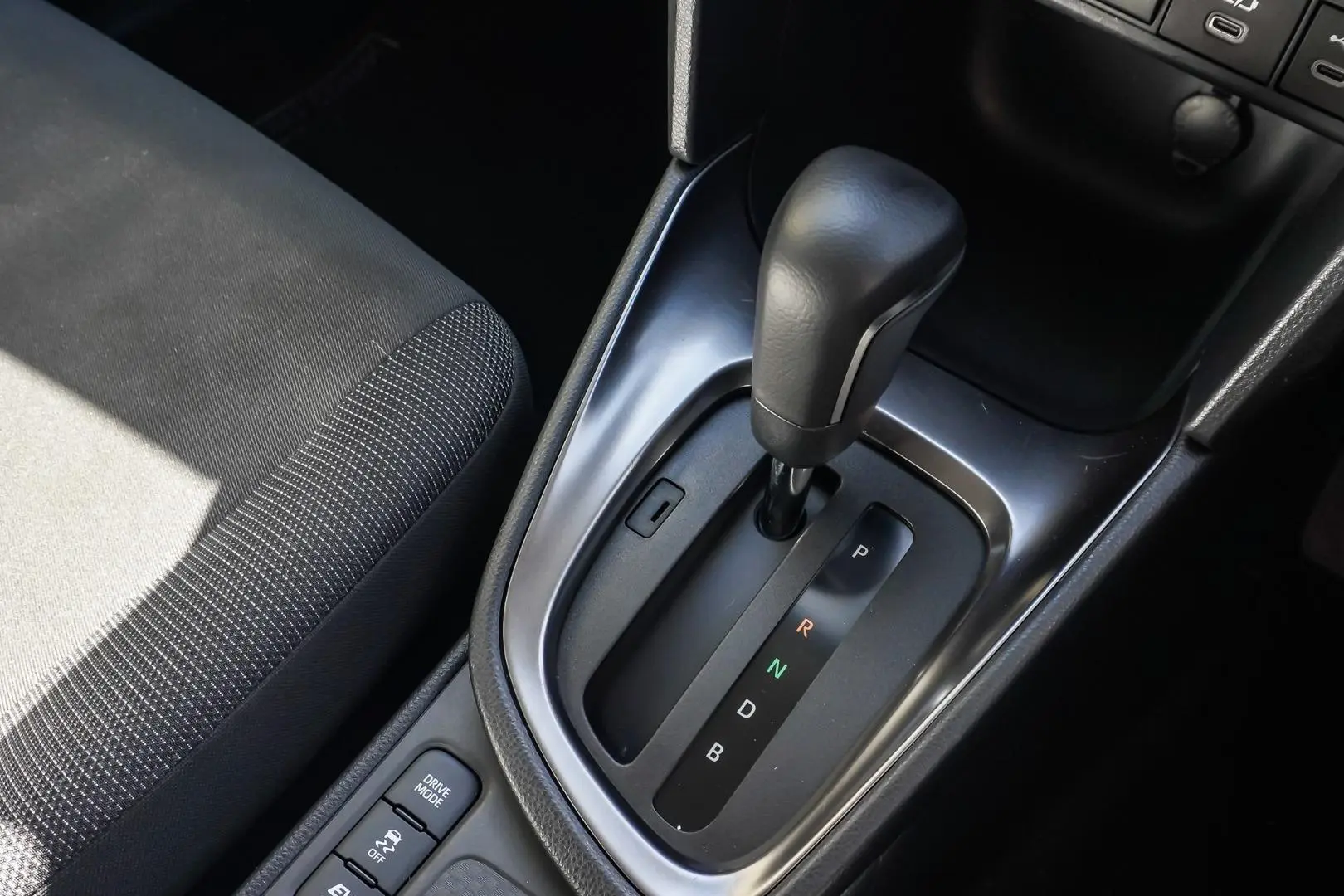 2025 Toyota Yaris Cross Gallery Image 18
