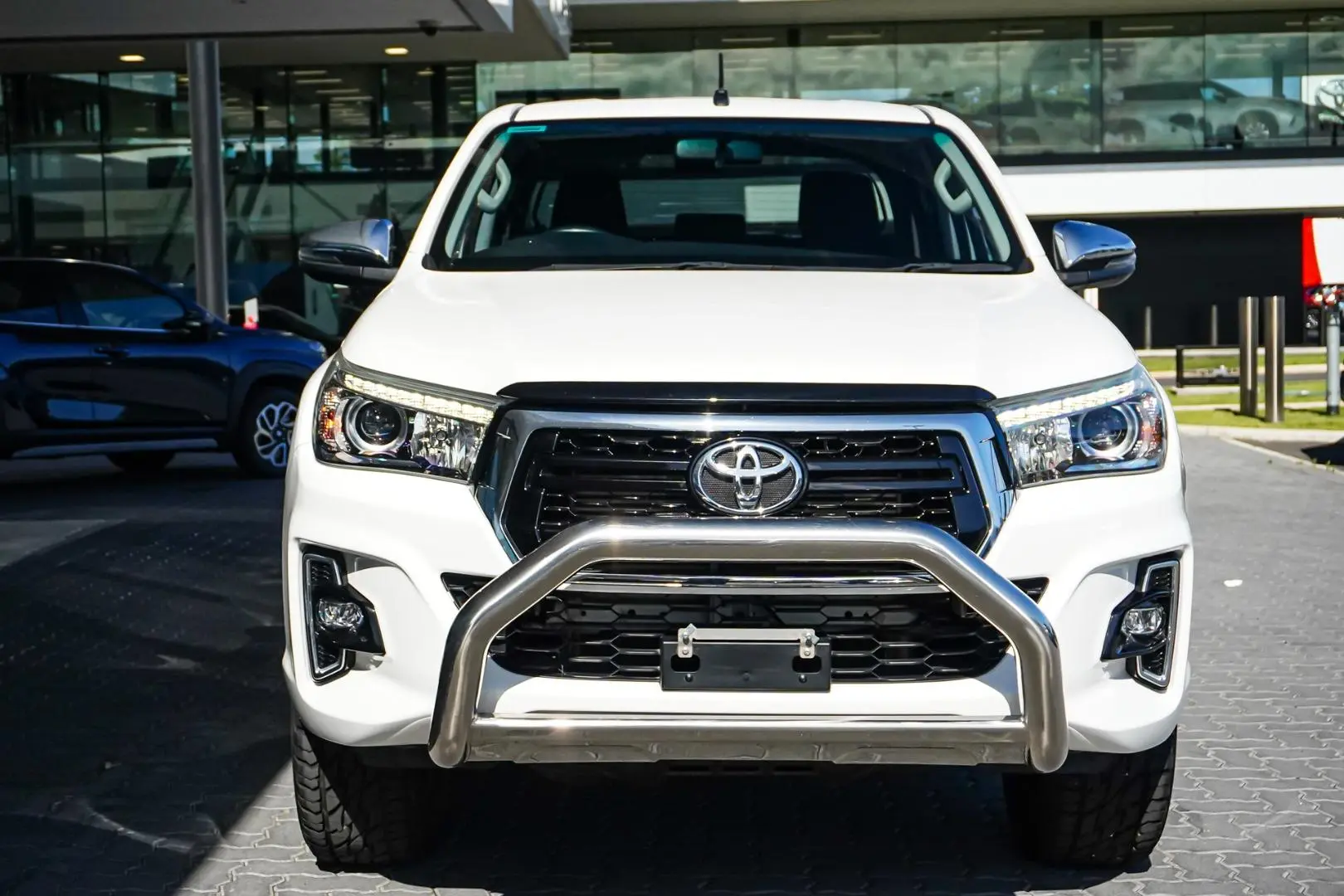 2019 Toyota Hilux Gallery Image 5