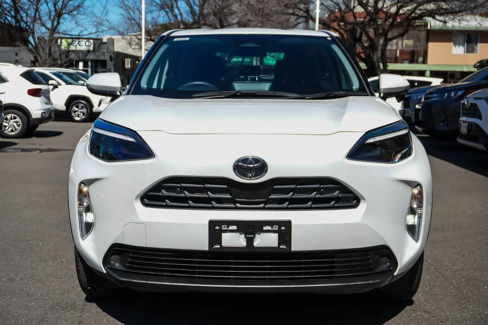 2025 Toyota Yaris Cross Gallery Image 4