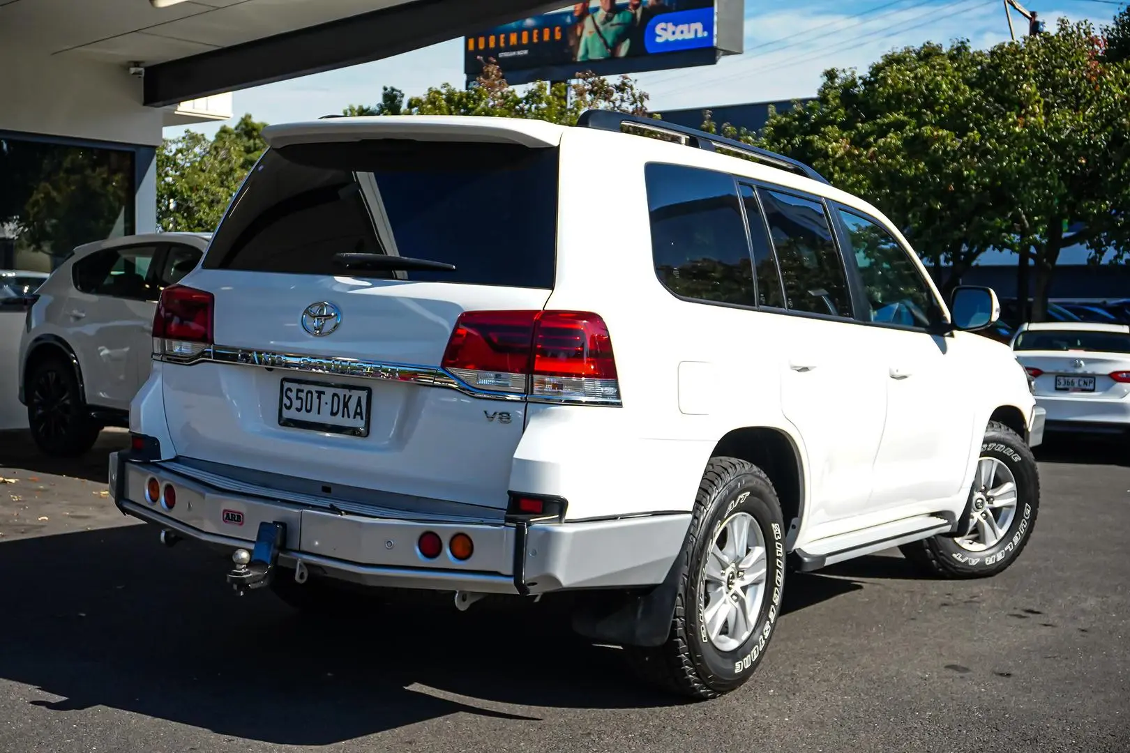 2020 Toyota Landcruiser Gallery Image 3