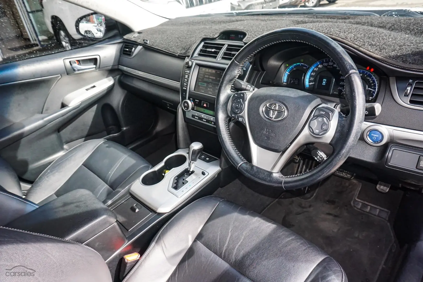 2012 Toyota Camry Image 6