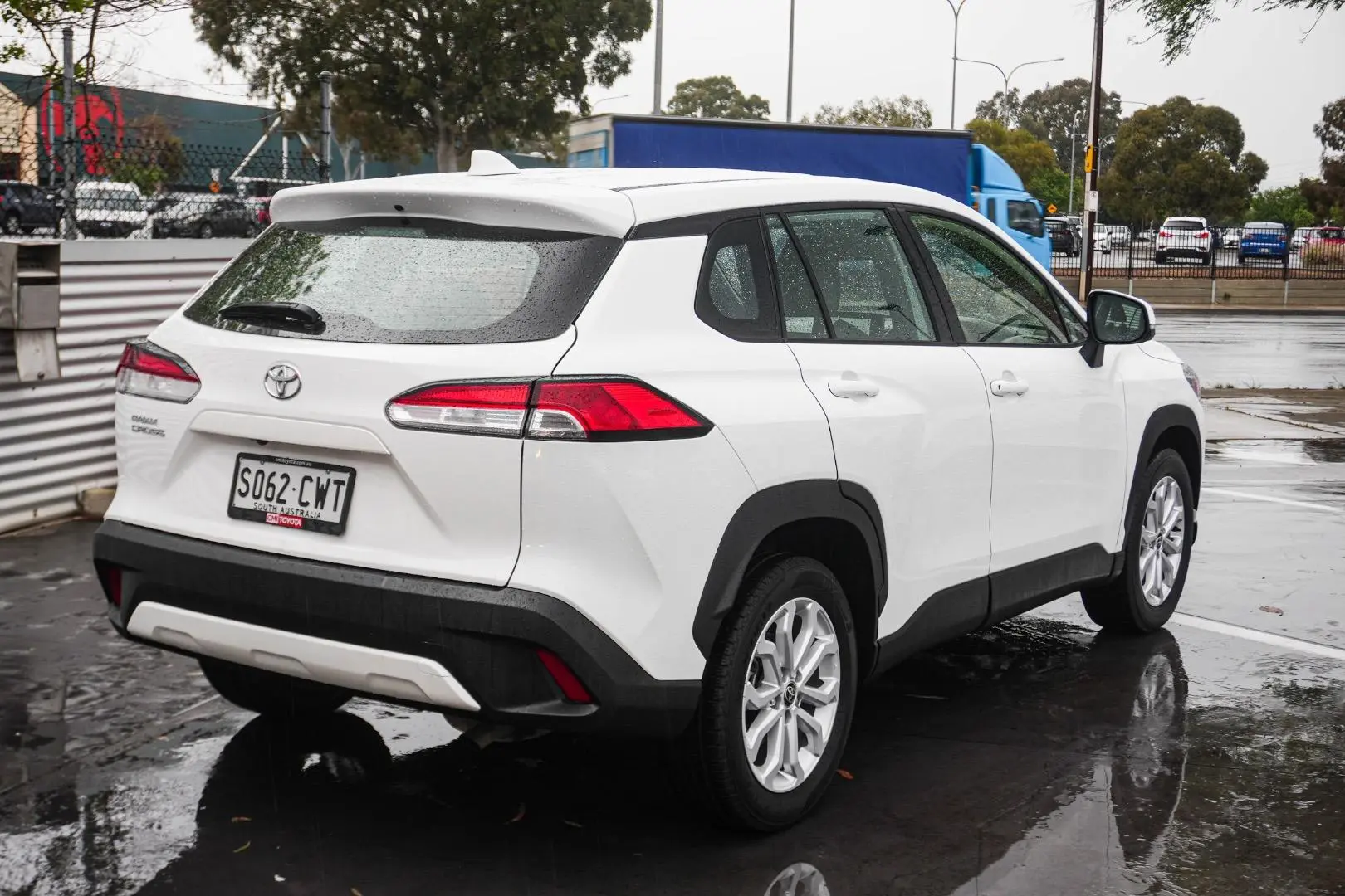 2023 Toyota Corolla Cross Gallery Image 3