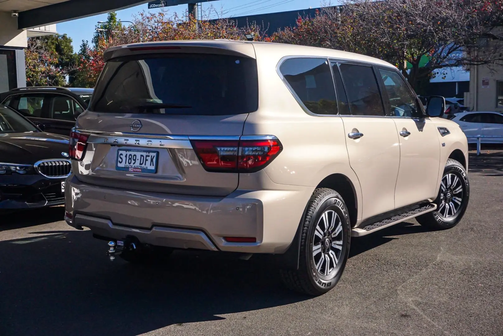 2023 Nissan Patrol Gallery Image 3