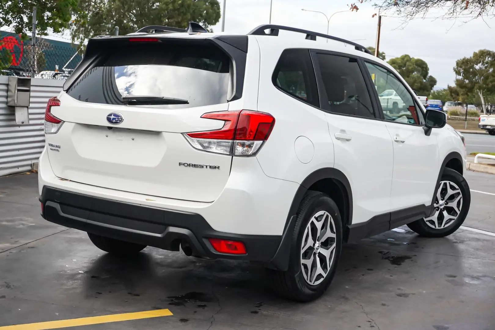 2024 Subaru Forester Gallery Image 3
