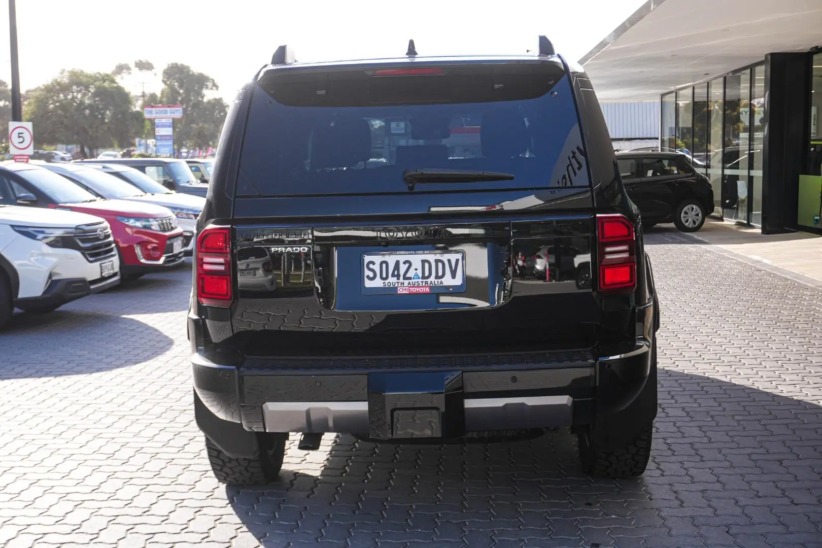 2024 Toyota Landcruiser Prado Gallery Image 6