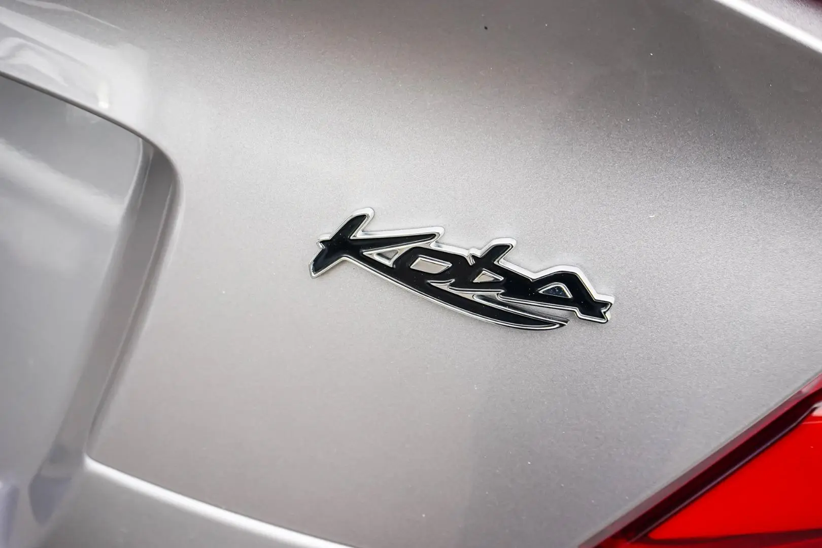 2023 Toyota C-HR Gallery Image 16