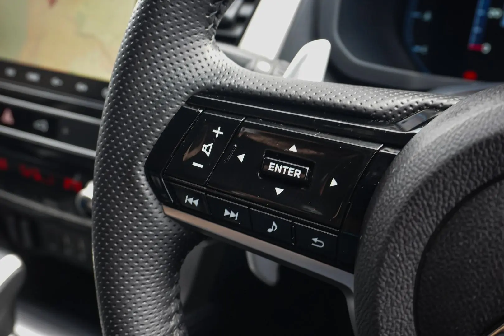 2024 Mitsubishi Pajero Sport Gallery Image 19