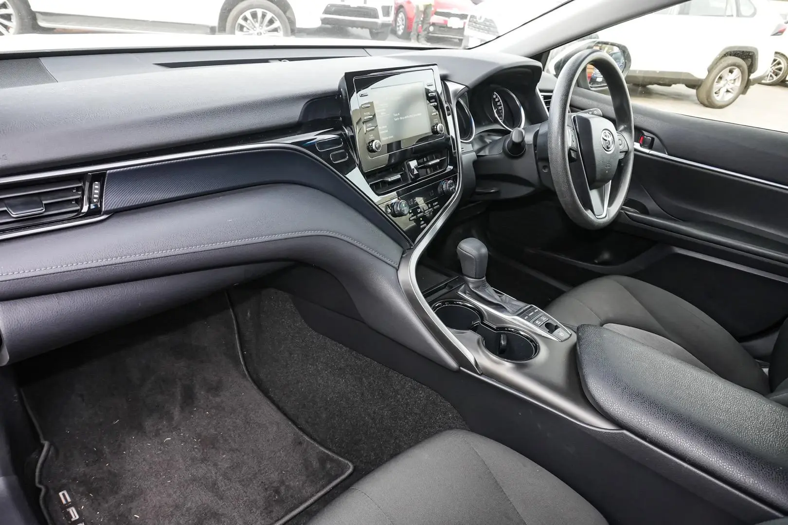 2023 Toyota Camry Gallery Image 10