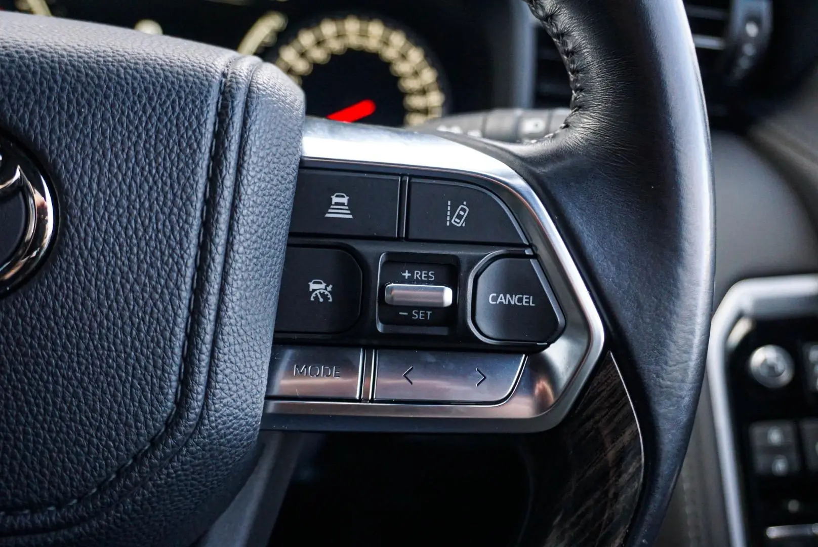 2021 Toyota Landcruiser Gallery Image 19