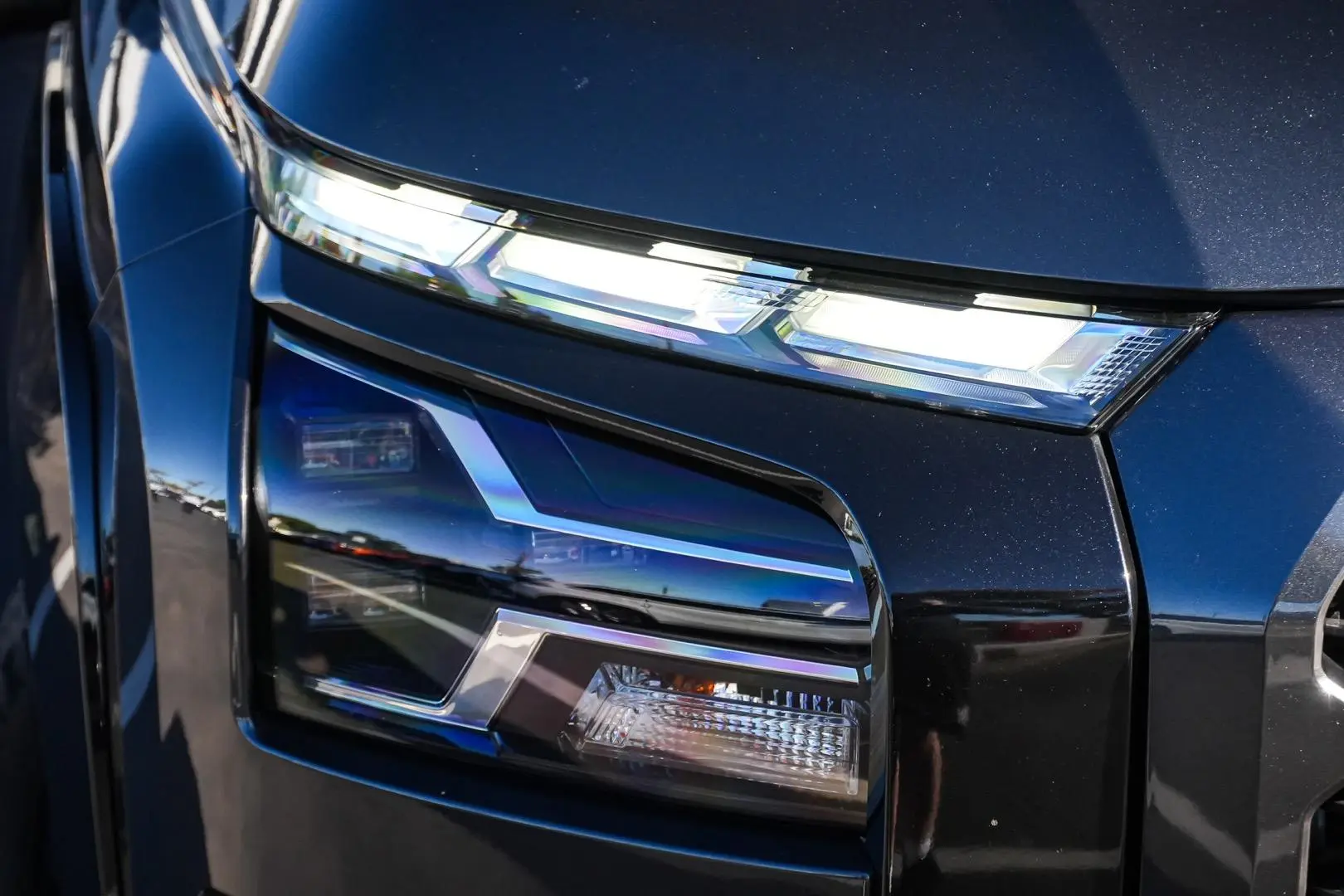 2024 Mitsubishi Triton Gallery Image 7