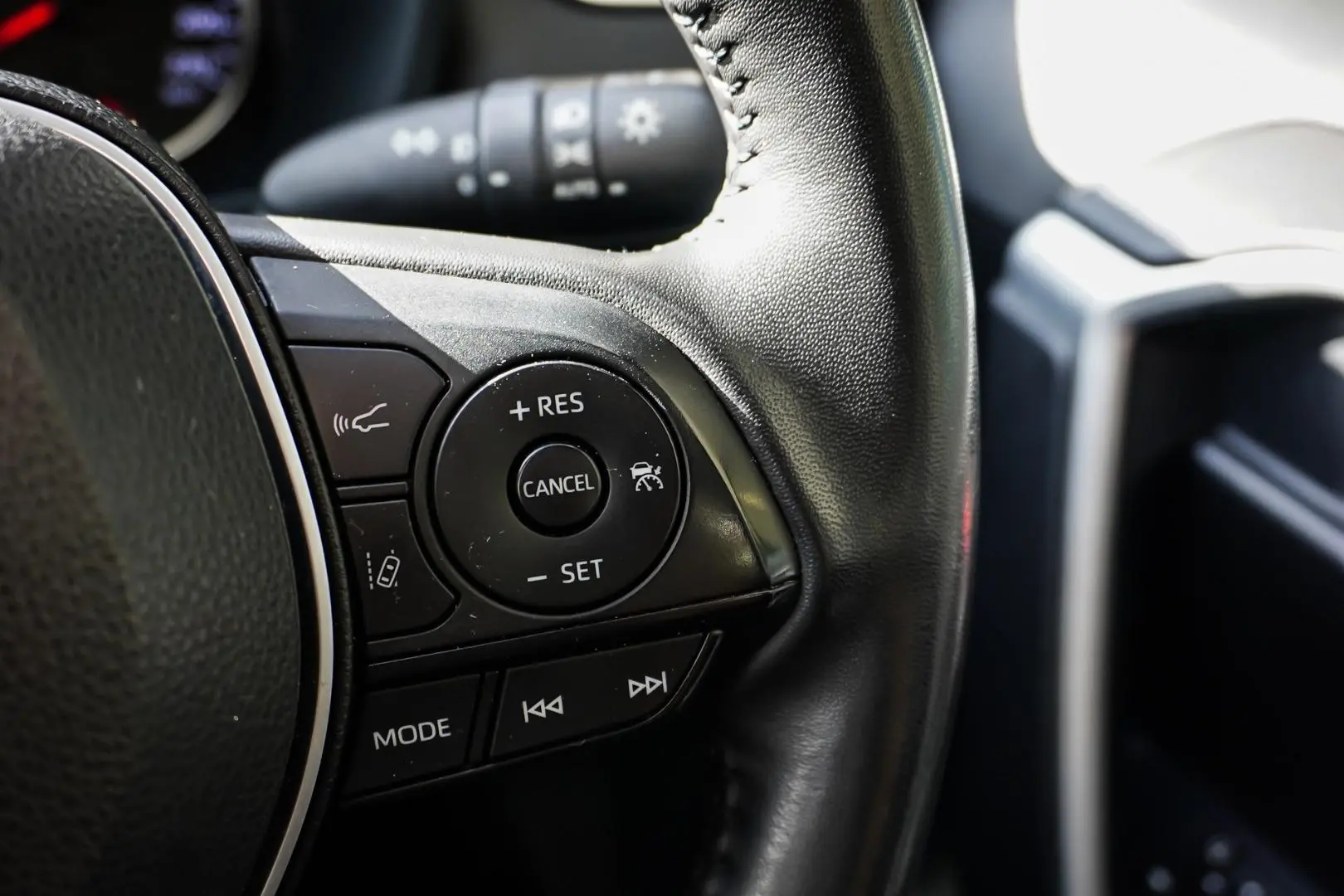 2022 Toyota RAV4 Gallery Image 19