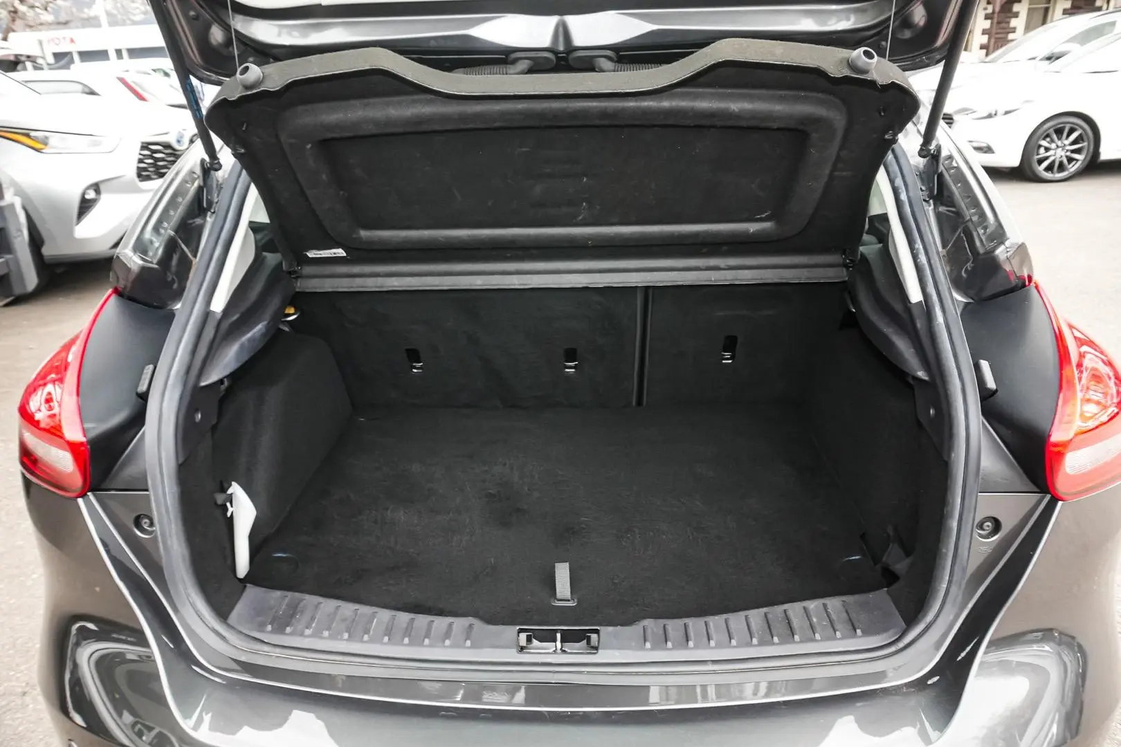 2016 Ford Focus Gallery Image 10