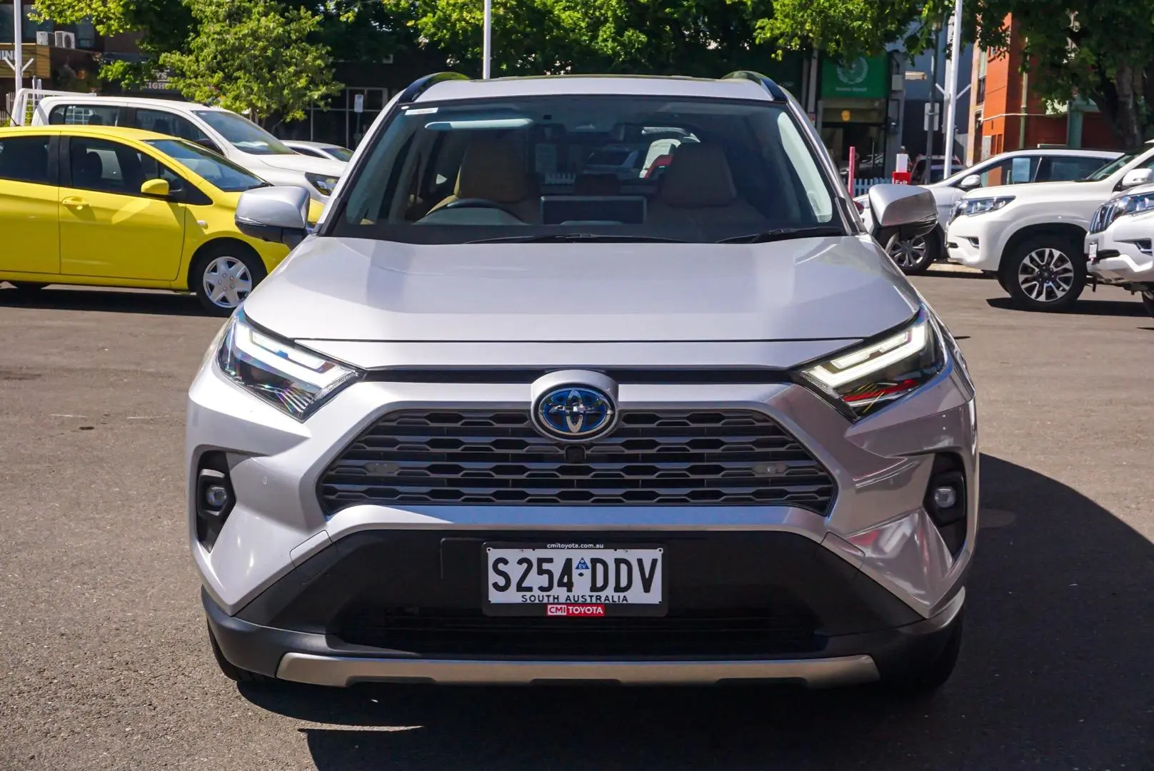 2023 Toyota Rav4 Gallery Image 4