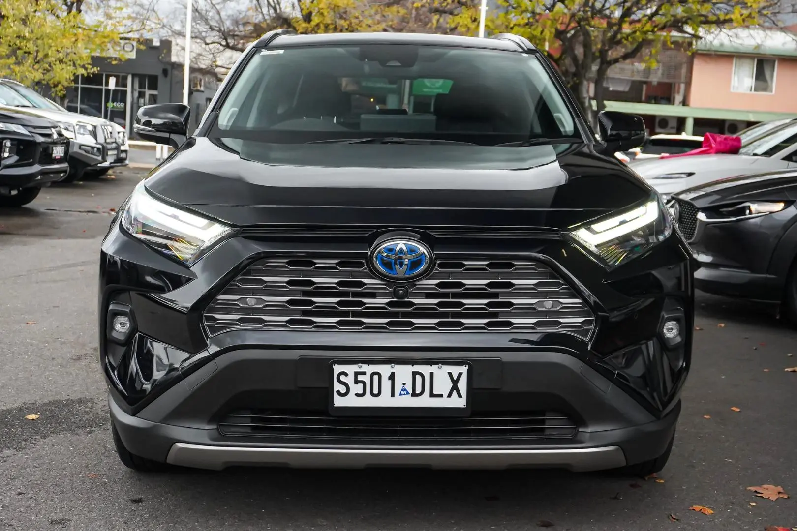 2024 Toyota RAV4 Gallery Image 5