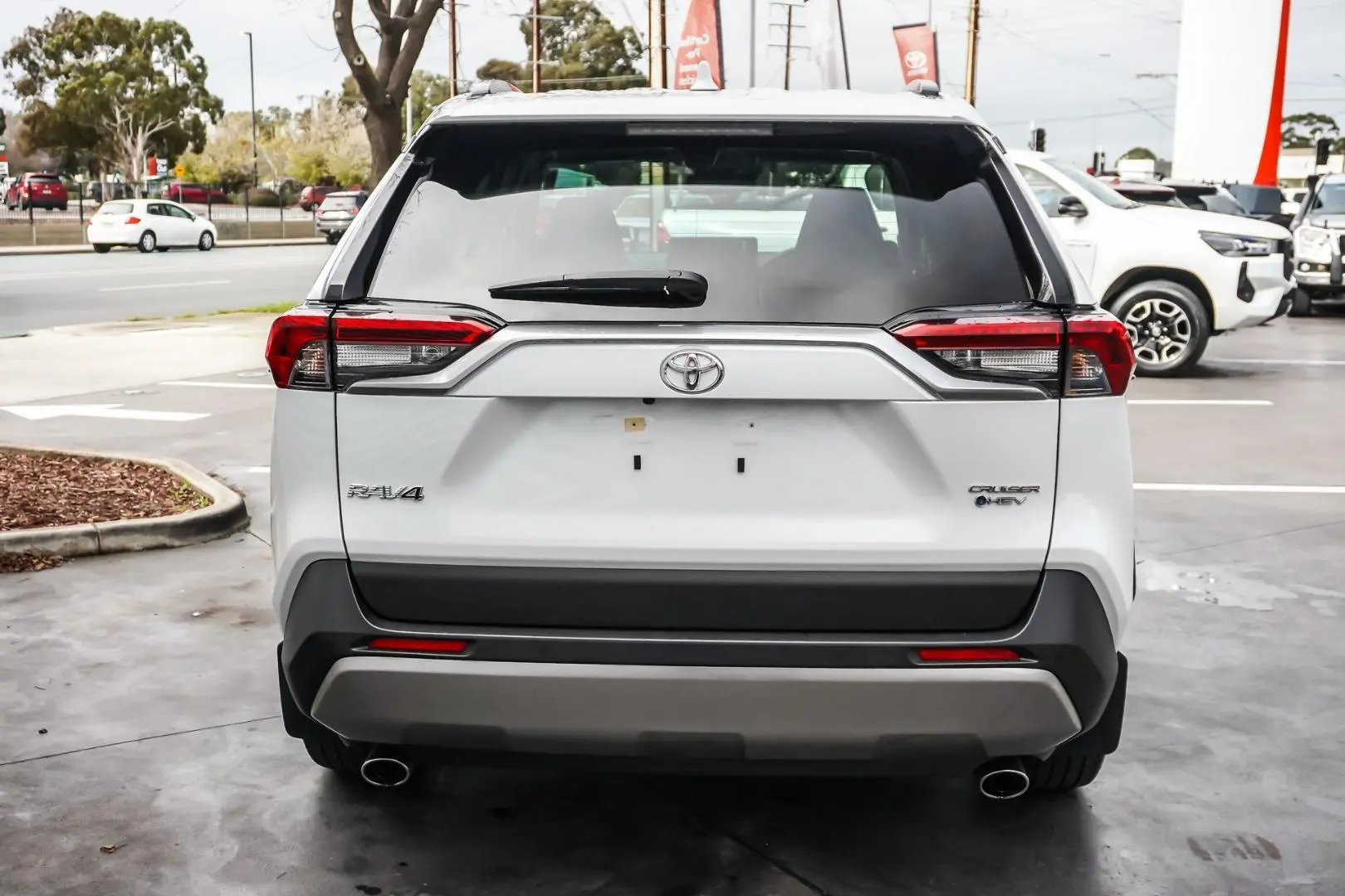 2025 Toyota RAV4 Gallery Image 6