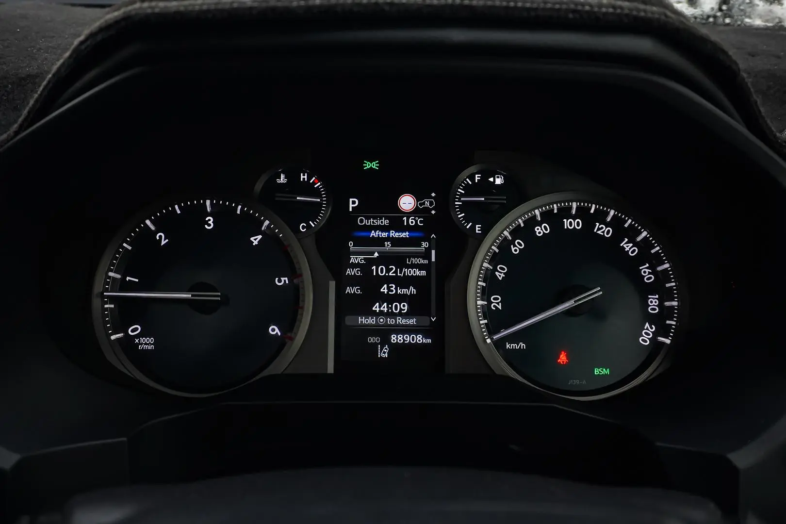 2022 Toyota Landcruiser Prado Gallery Image 17