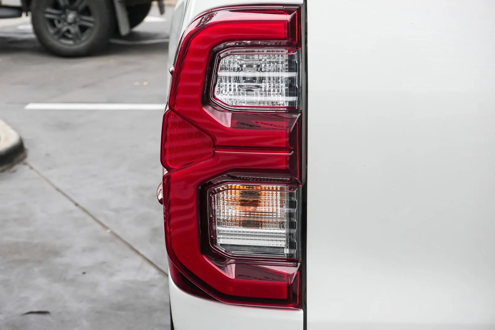 2020 Toyota Hilux Gallery Image 14