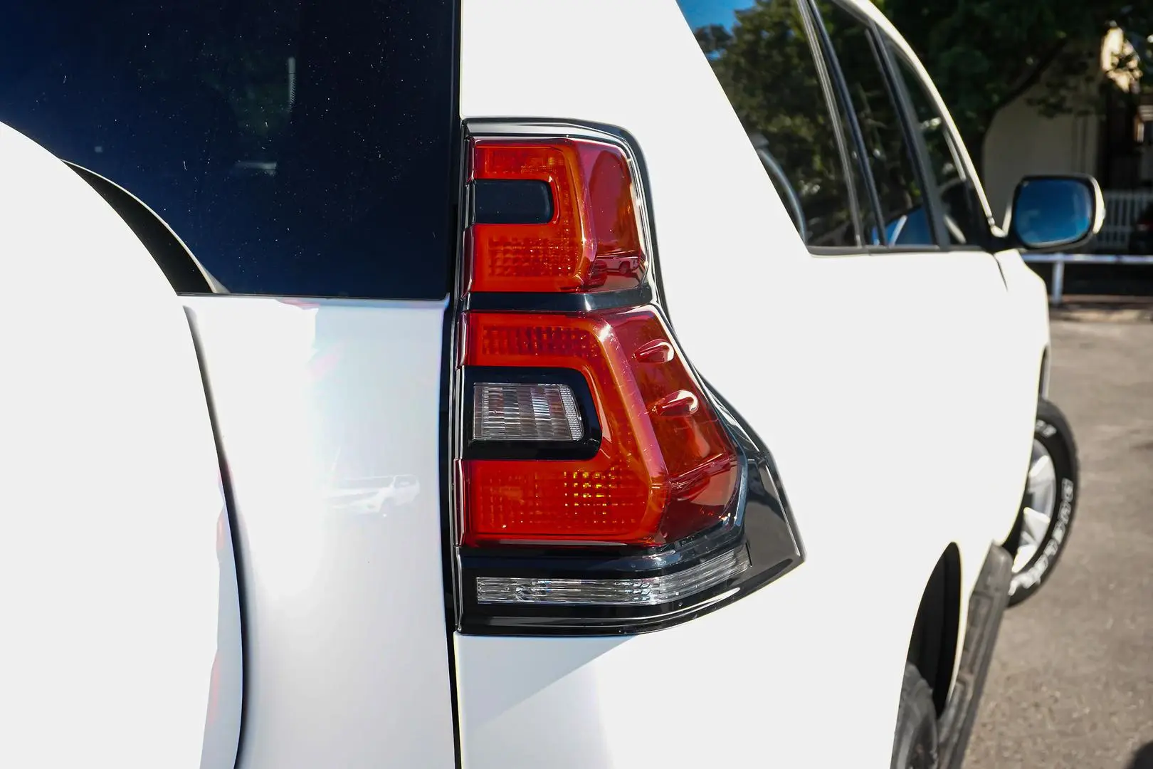 2021 Toyota Landcruiser Prado Gallery Image 12