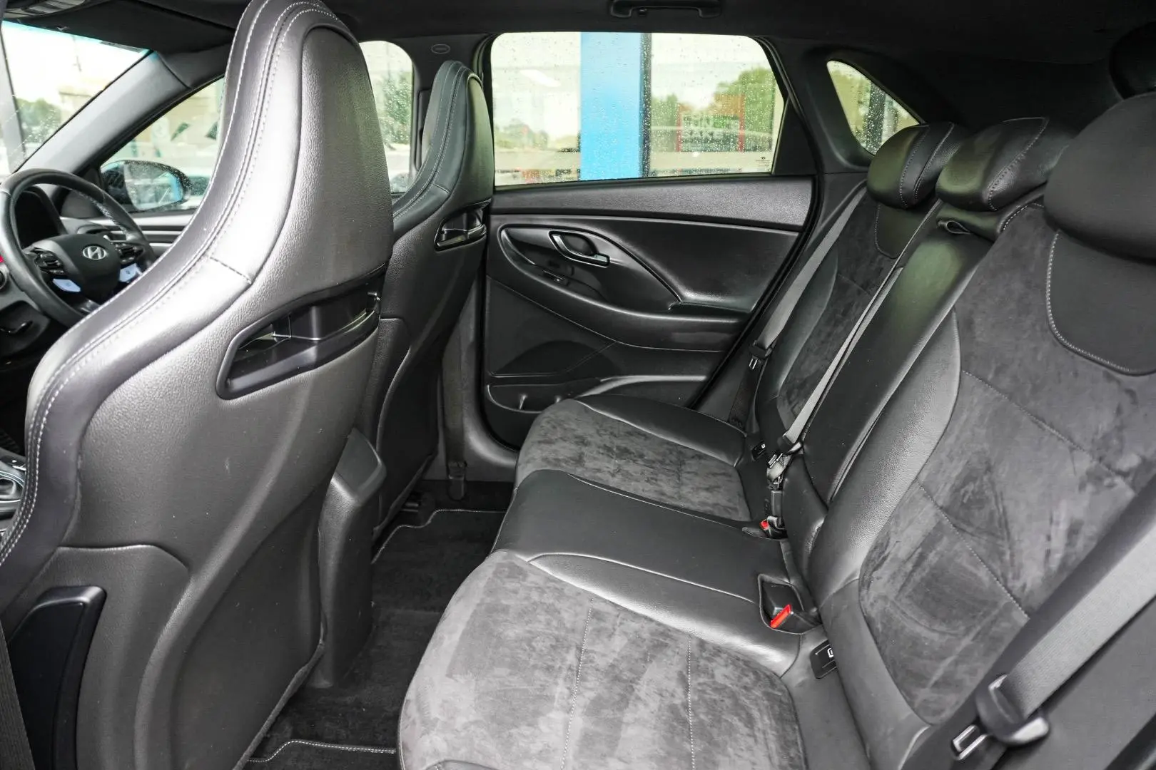 2023 Hyundai i30 Gallery Image 12