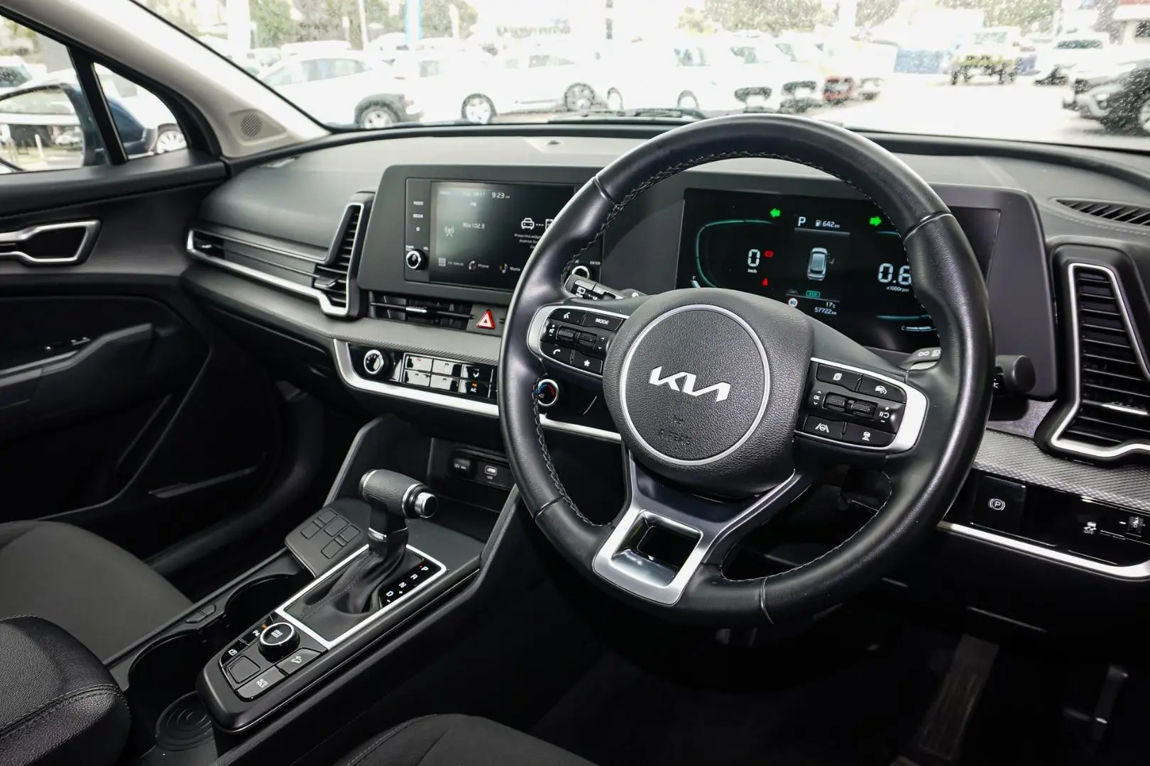 2024 Kia Sportage Gallery Image 7