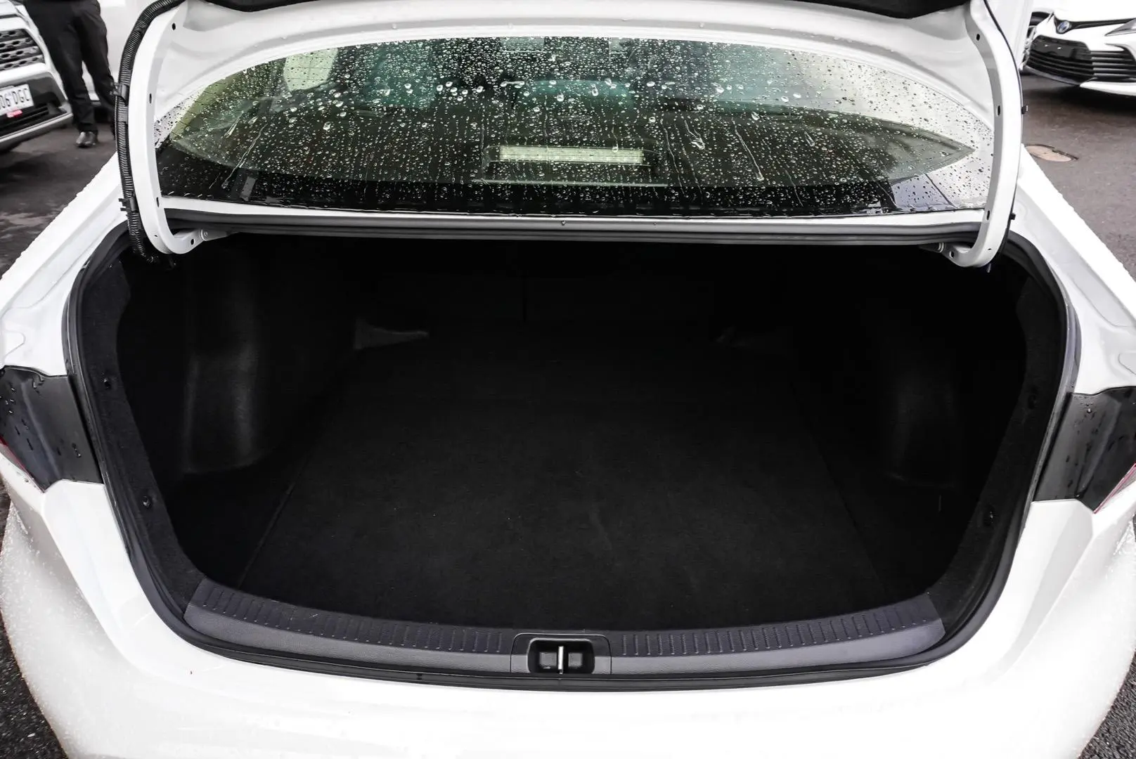 2021 Toyota Corolla Gallery Image 11