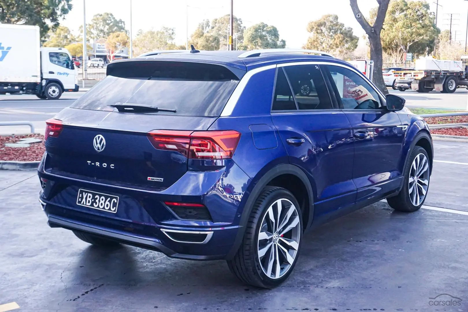 2020 Volkswagen T-Roc Image 2