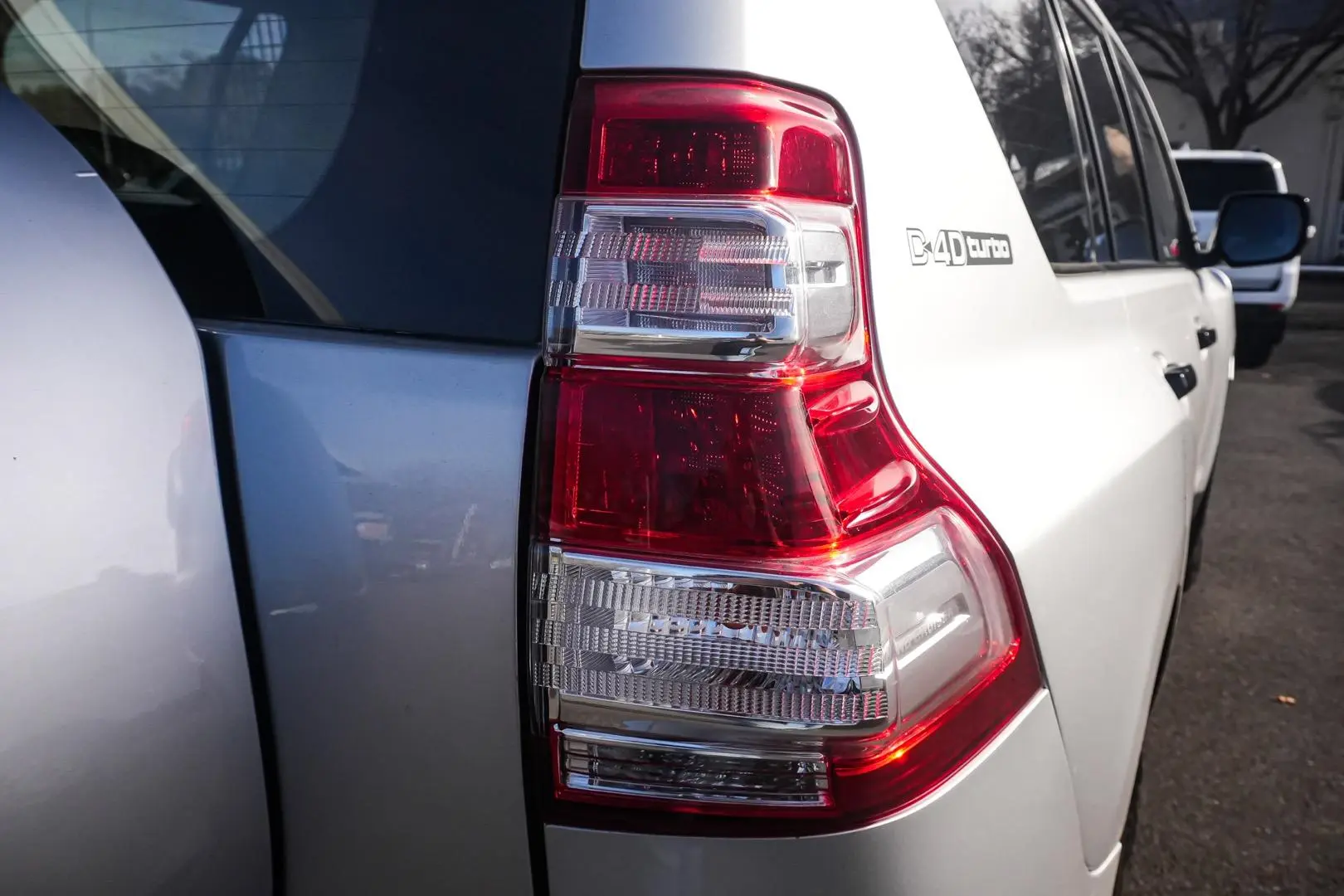 2015 Toyota Landcruiser Prado Gallery Image 14
