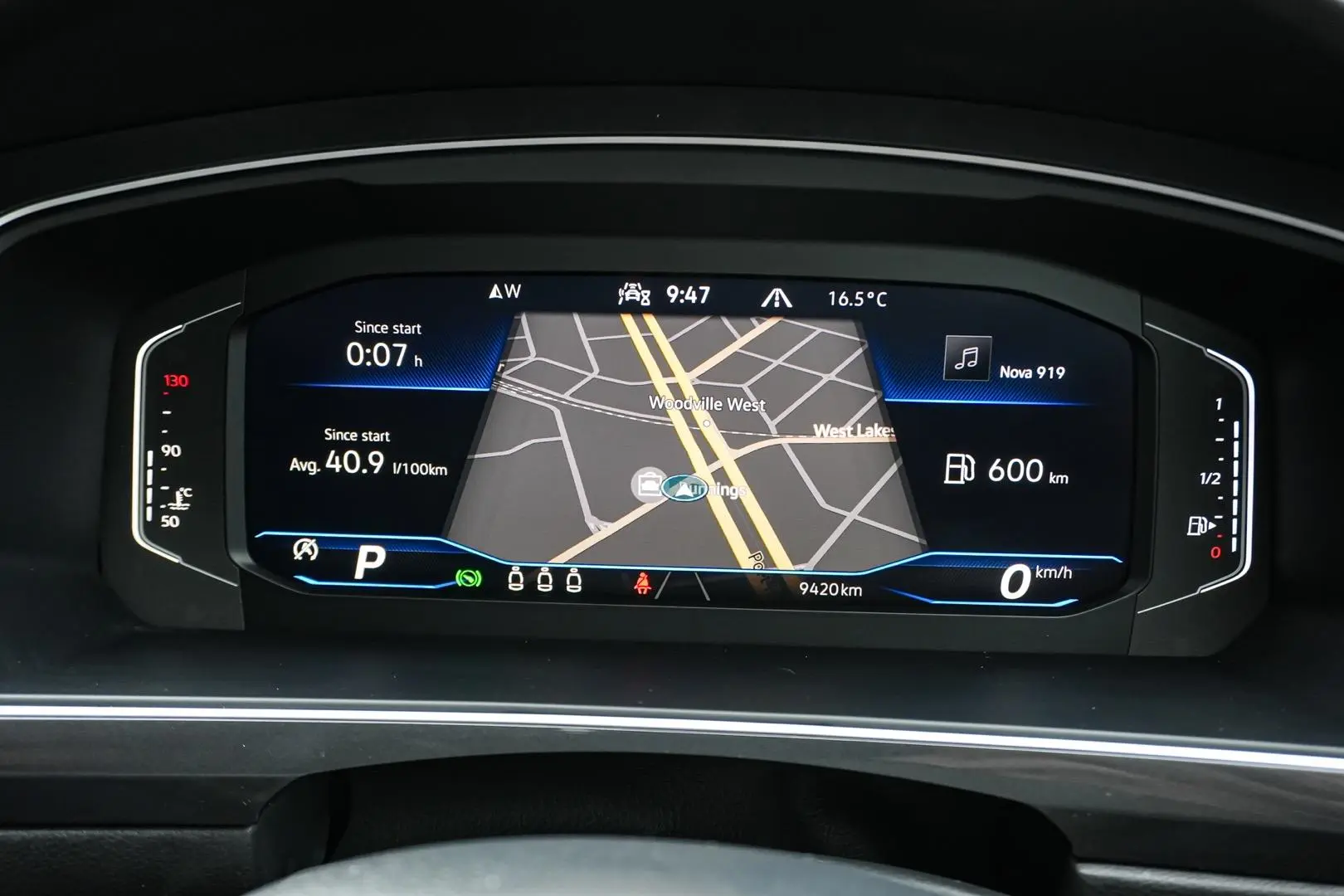 2024 Volkswagen Tiguan Gallery Image 18