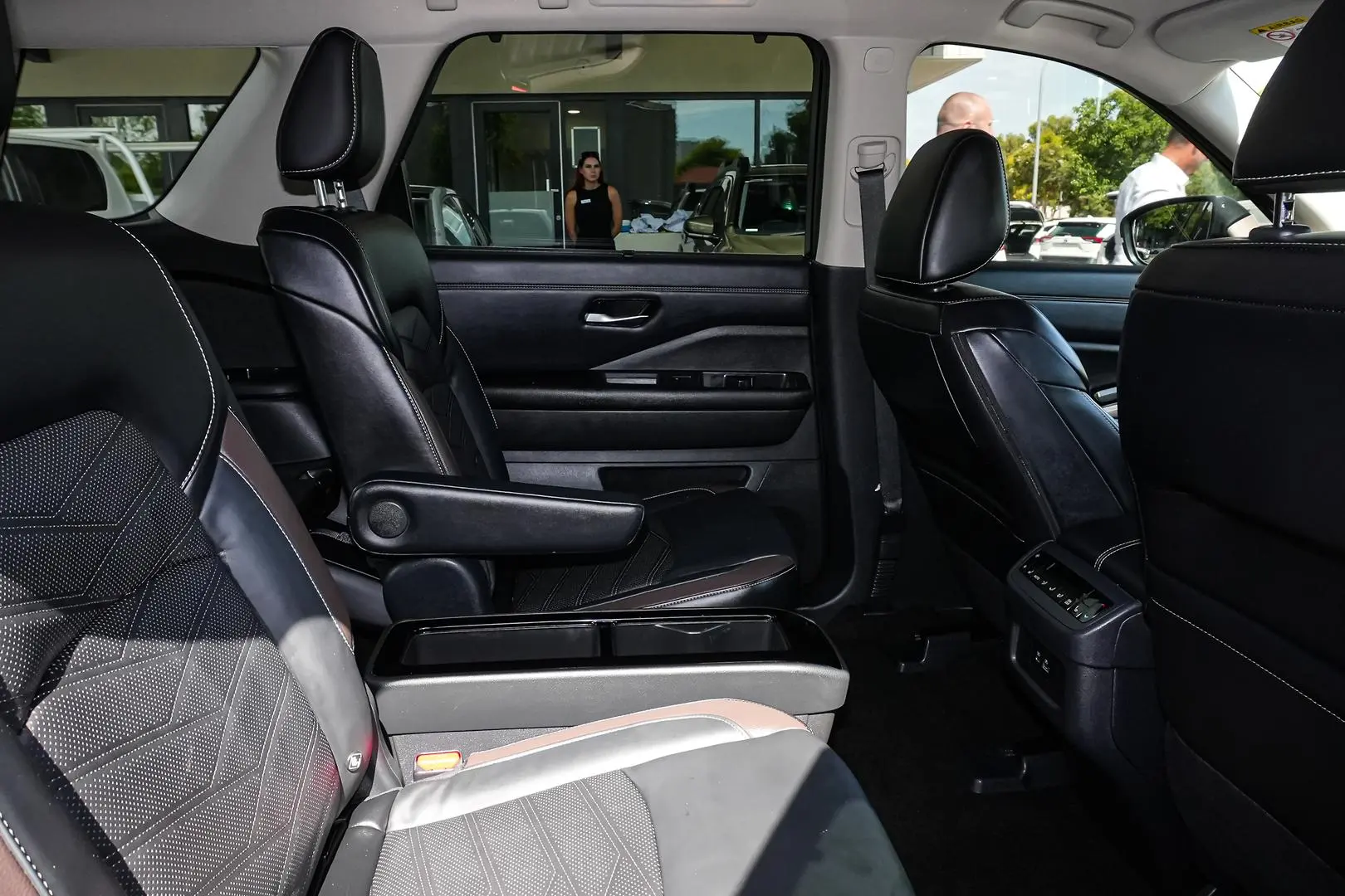 2023 Nissan Pathfinder Gallery Image 13