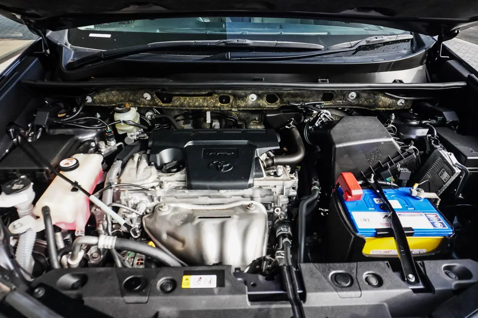 2018 Toyota RAV4 Gallery Image 28
