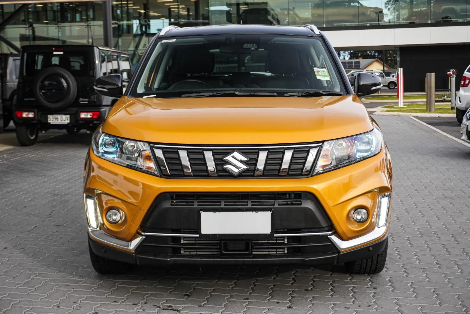 2023 Suzuki Vitara Gallery Image 5