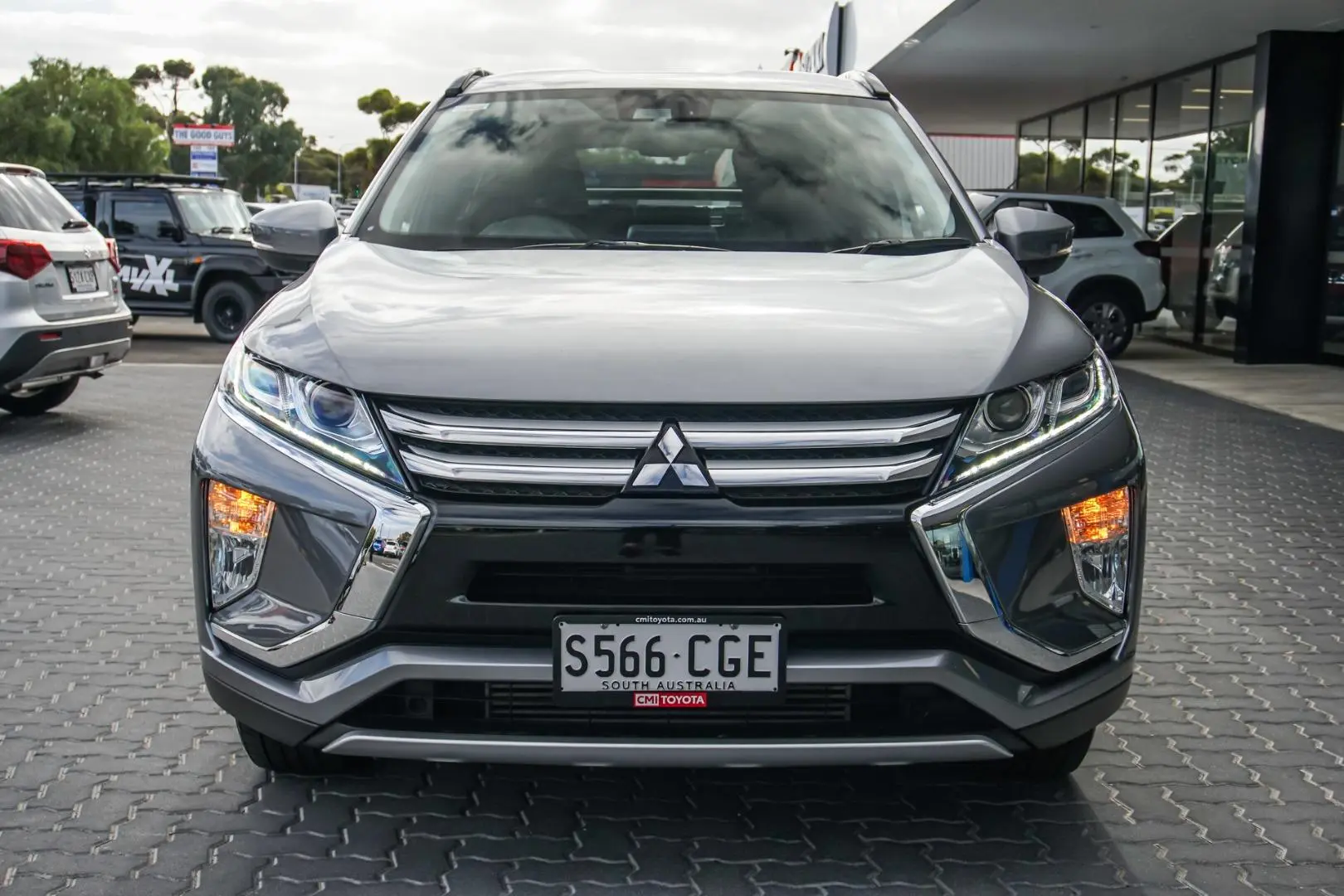 2019 Mitsubishi Eclipse Cross Gallery Image 4