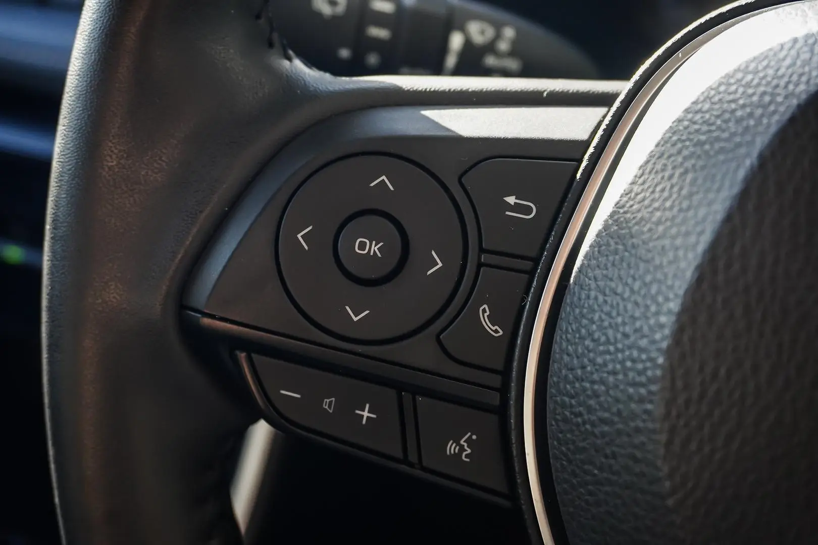 2024 Toyota RAV4 Gallery Image 20