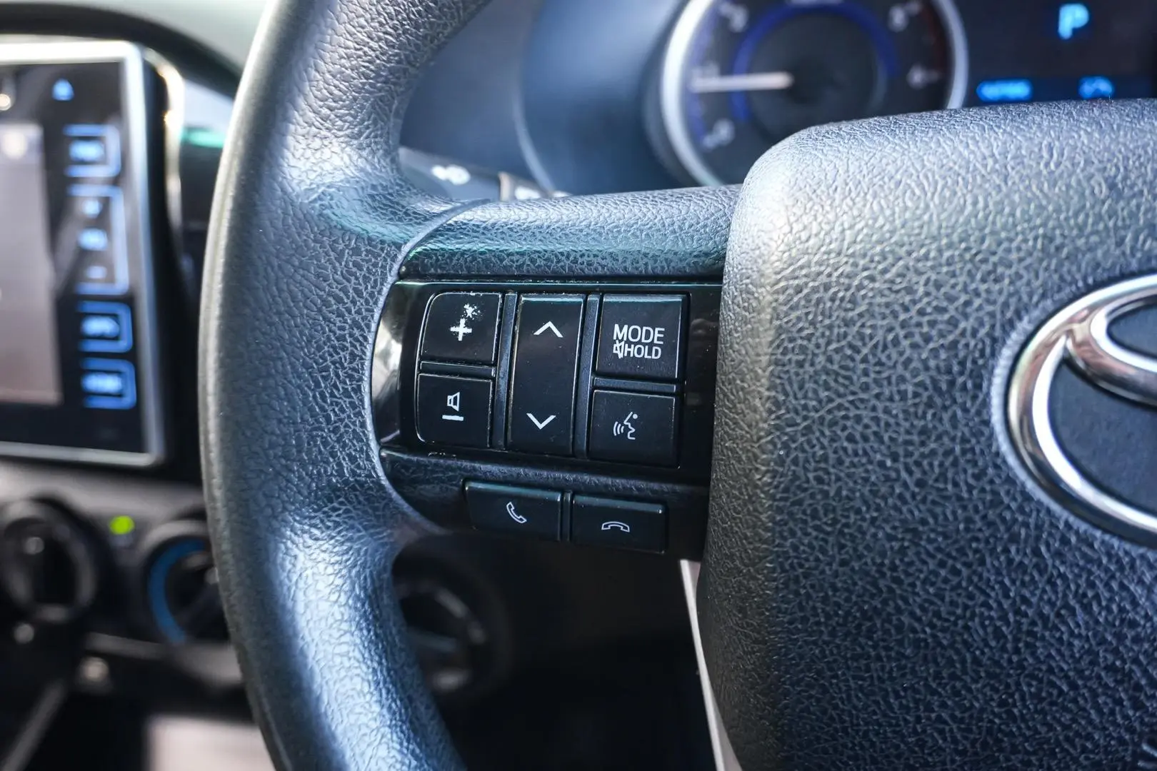 2018 Toyota Hilux Gallery Image 20