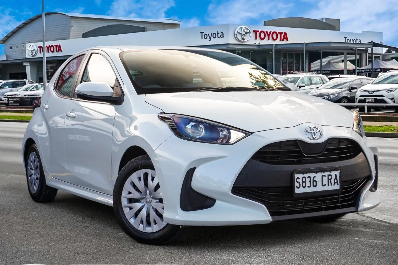 2022 Toyota Yaris Gallery Image 1