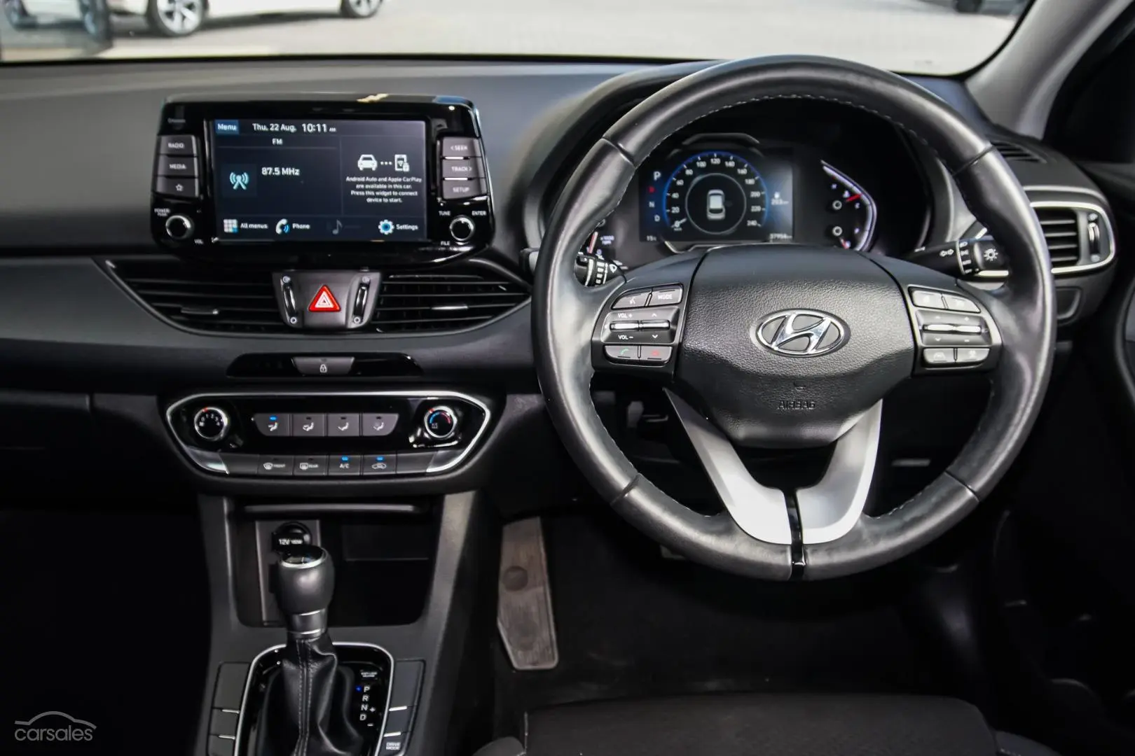 2021 Hyundai i30 Image 8