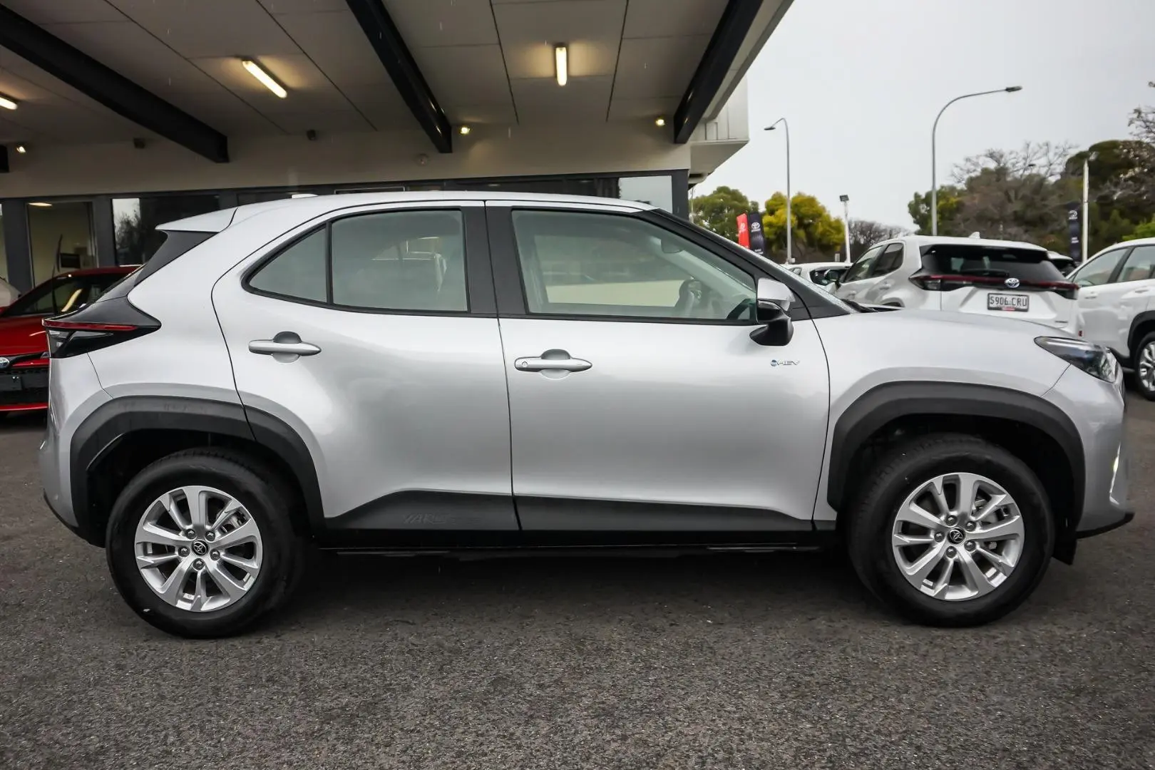 2025 Toyota Yaris Cross Gallery Image 4