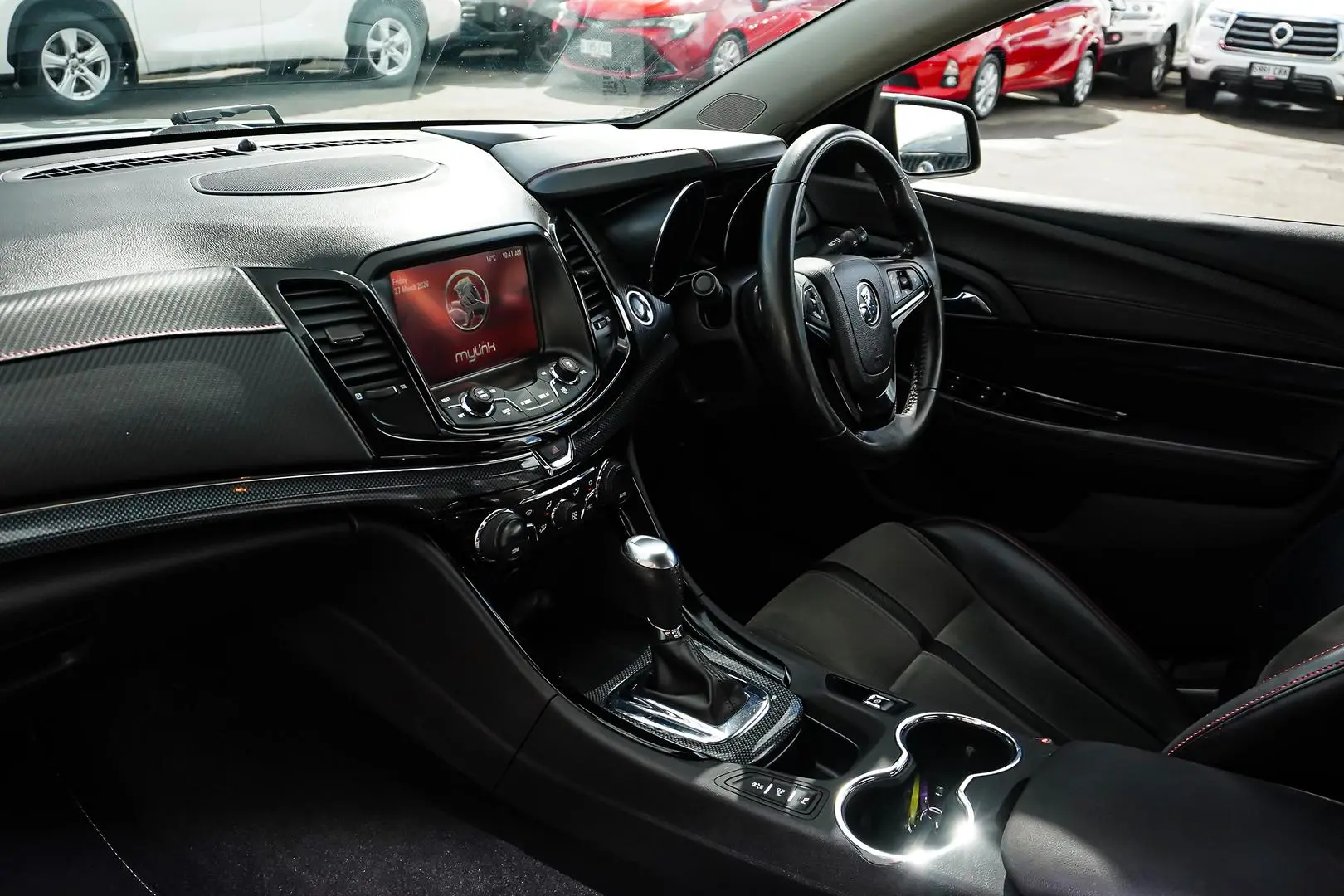 2016 Holden Commodore Gallery Image 11