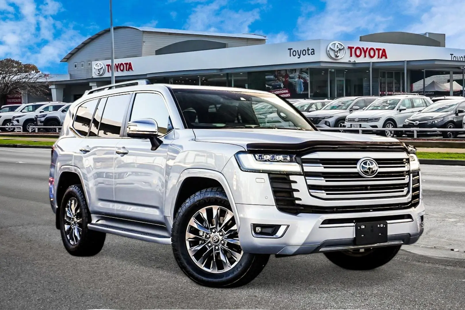 2022 Toyota Landcruiser Gallery Image 1