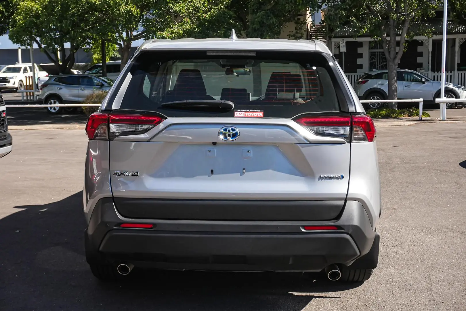 2022 Toyota RAV4 Gallery Image 6