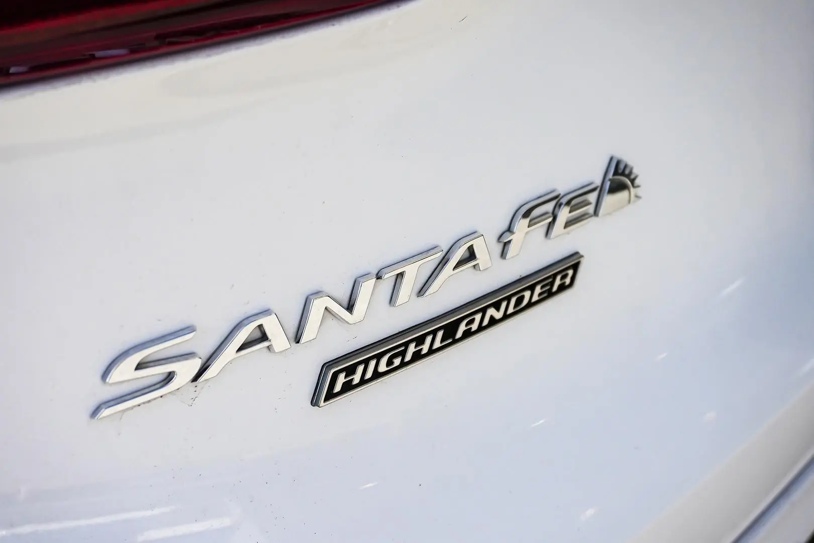 2019 Hyundai Santa Fe Gallery Image 17