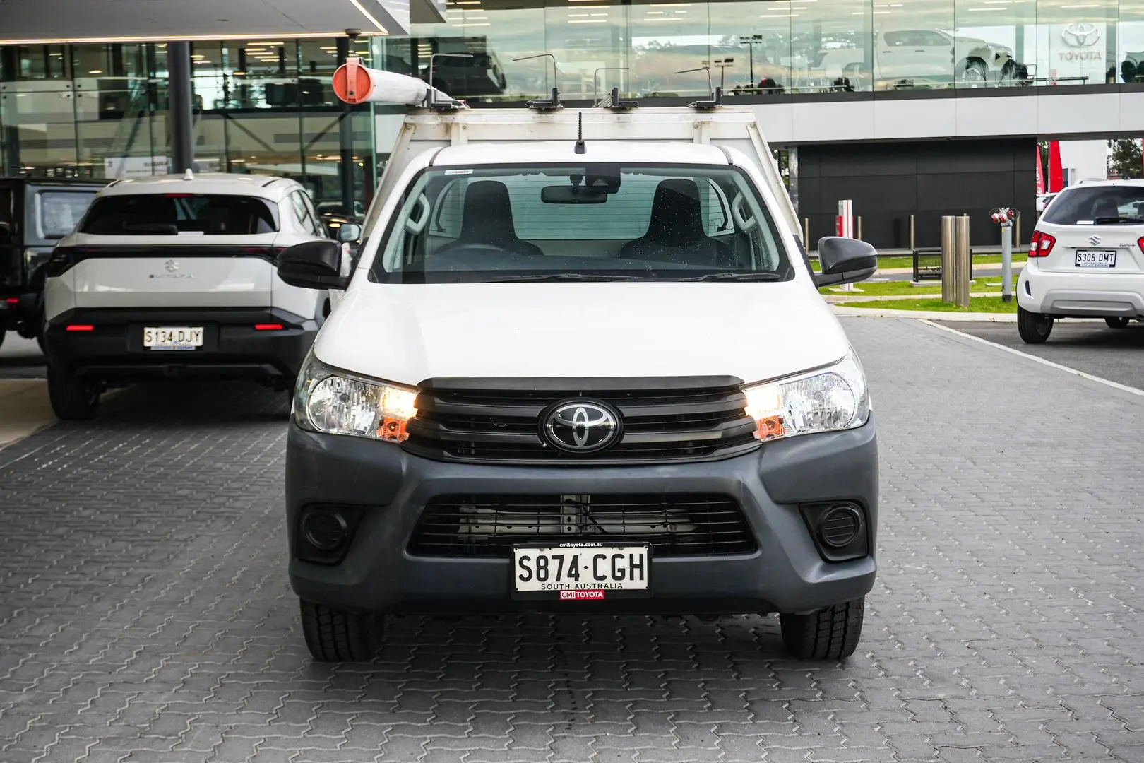2020 Toyota Hilux Gallery Image 5
