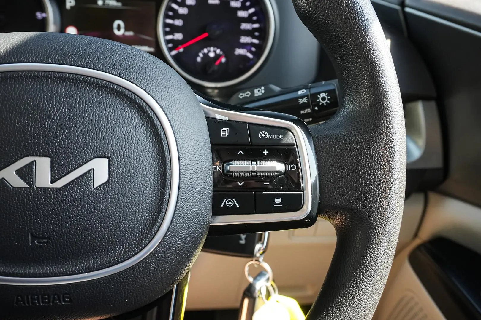 2022 Kia Carnival Gallery Image 20