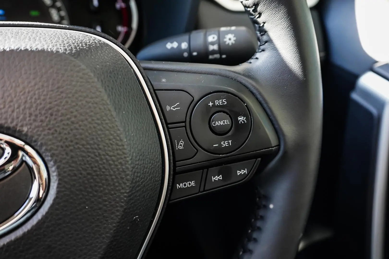 2024 Toyota RAV4 Gallery Image 19