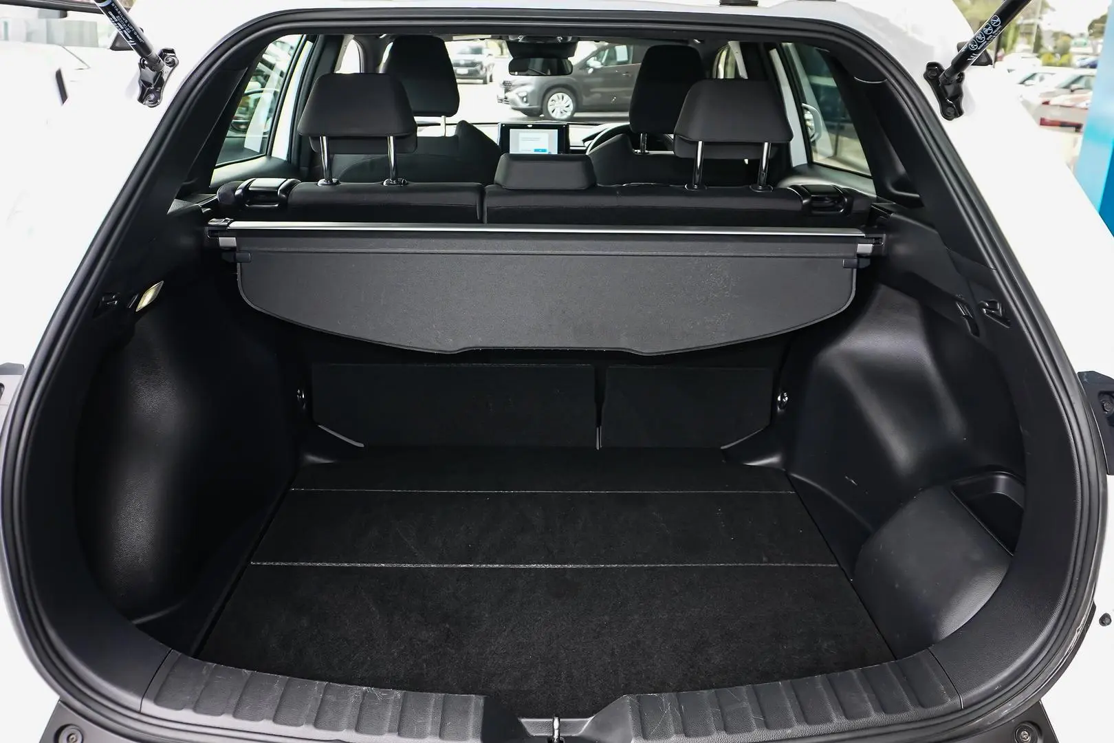 2023 Toyota Corolla Cross Gallery Image 10