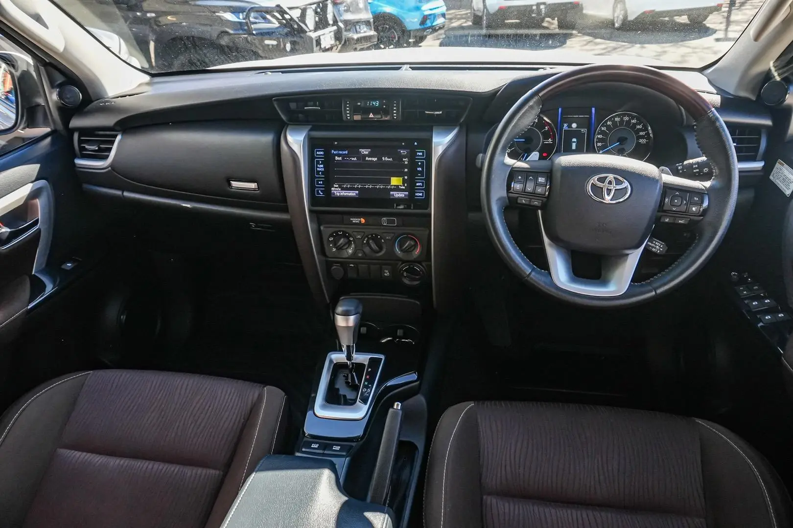 2020 Toyota Fortuner Gallery Image 8